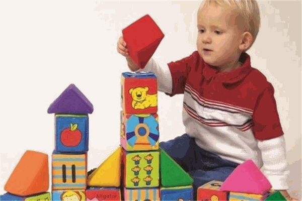 ETZN智能玩具 开启儿童科教启蒙新纪元